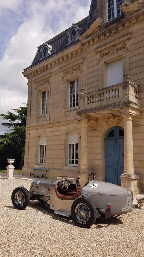 Villa Entiere Du Chateau Lacroix De Civrac 3 Ch, 3 Sdb, Piscine Xxl,Sauna, 4 Etoiles,7 Pers 外观 照片